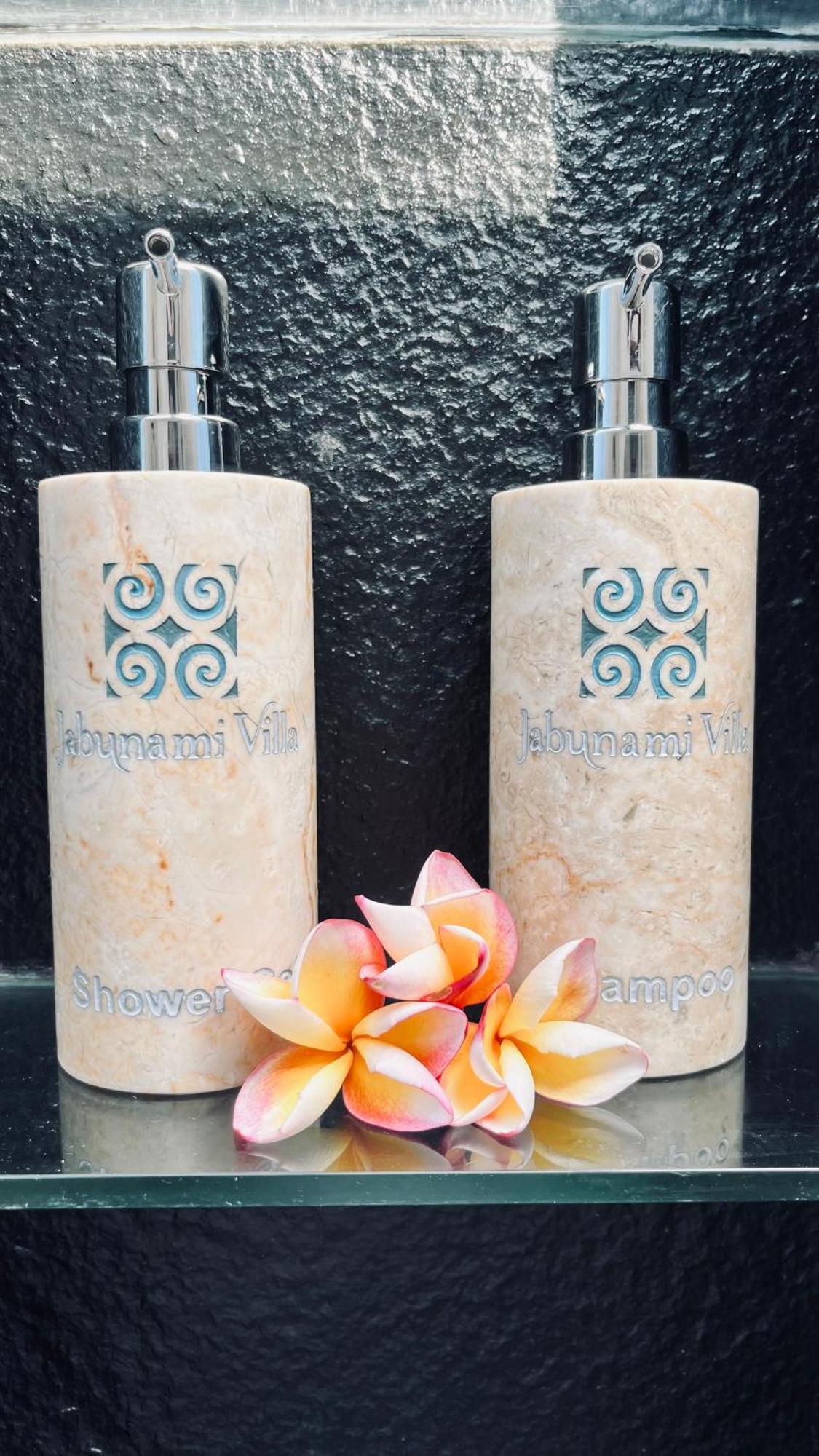 विला Jabunami Canggu (Bali)